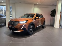 Peugeot 2008 - 1.2 PureTech Allure | Navigatie | Camera | Trekhaak | Climate control