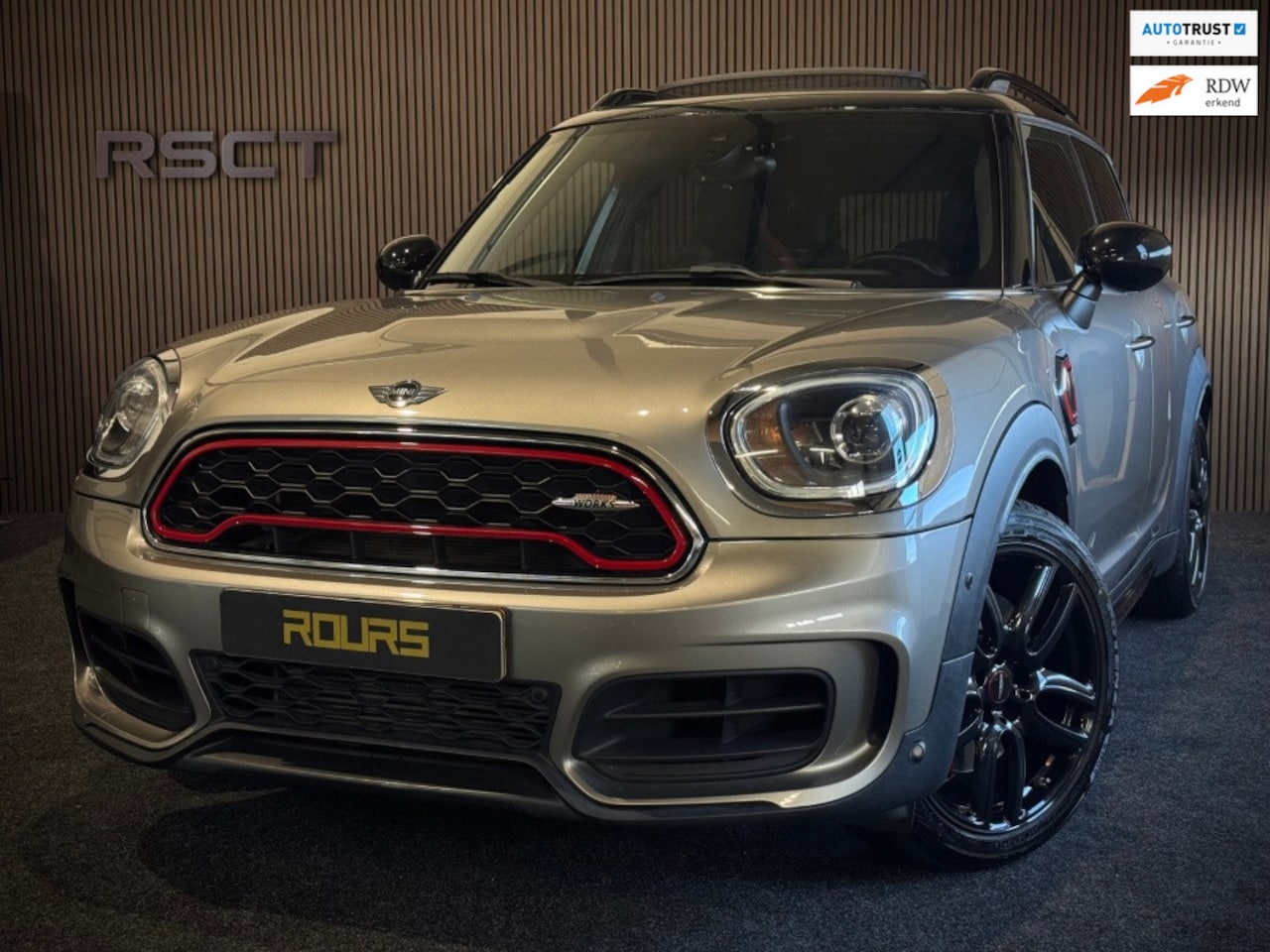 MINI Countryman - Mini 2.0 John Cooper Works ALL4 Chili|HNK|HUD|Pano|Stoelverw. - AutoWereld.nl