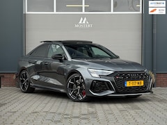 Audi RS3 - 2.5 TFSI/400pk RS 3 quattro|2022|Pano|Stoelverw.|B&O|Dealer on.|Camera|Carplay|19"LMV