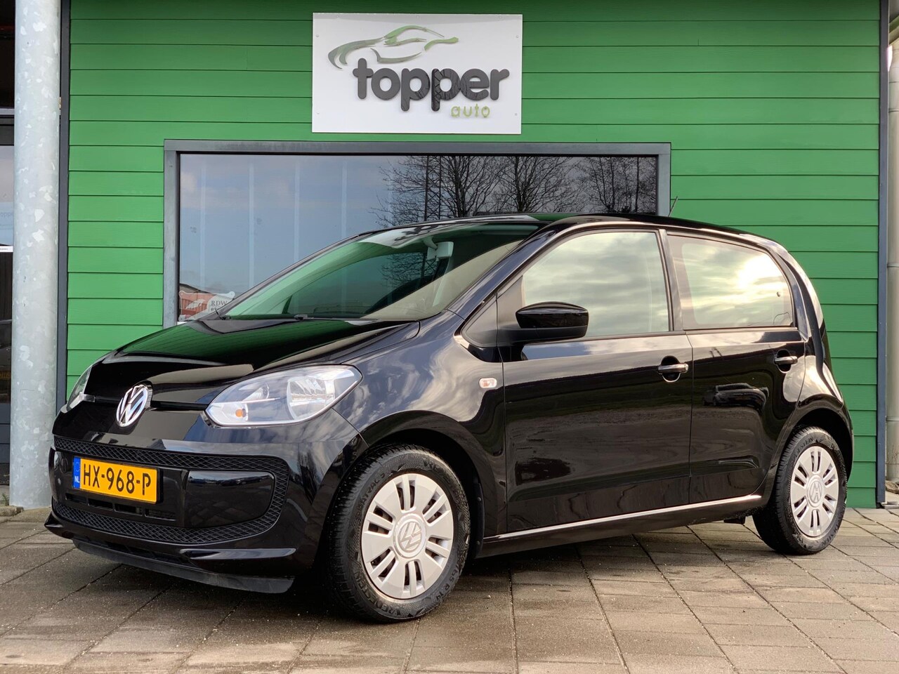 Volkswagen Up! - 1.0 move up! BlueMotion | Navigatie | Elekt.Ramen | Airco | - AutoWereld.nl