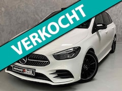 Mercedes-Benz B-klasse - 180 Business Solution AMG /Pano /Camera /Carbon