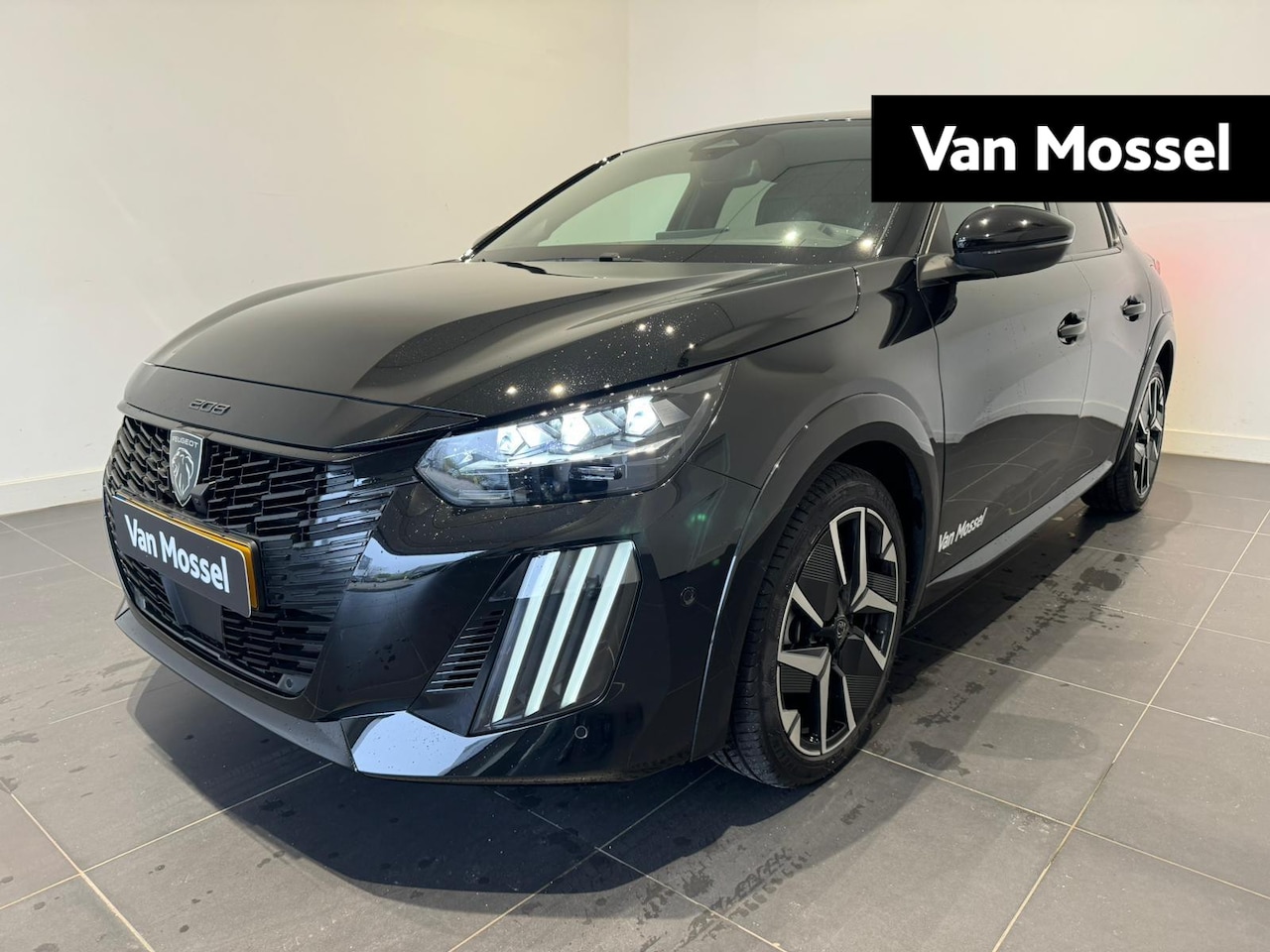 Peugeot 208 - 1.2 Hybrid GT 145 e-DCS6 | AUTOMAAT | CARPLAY & ANDROID | NAV | PACK VISION | ELEC. STOEL - AutoWereld.nl