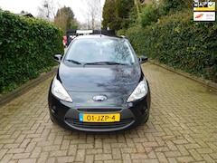 Ford Ka - 1.2 Trend zeer nette auto weinig km en met nap