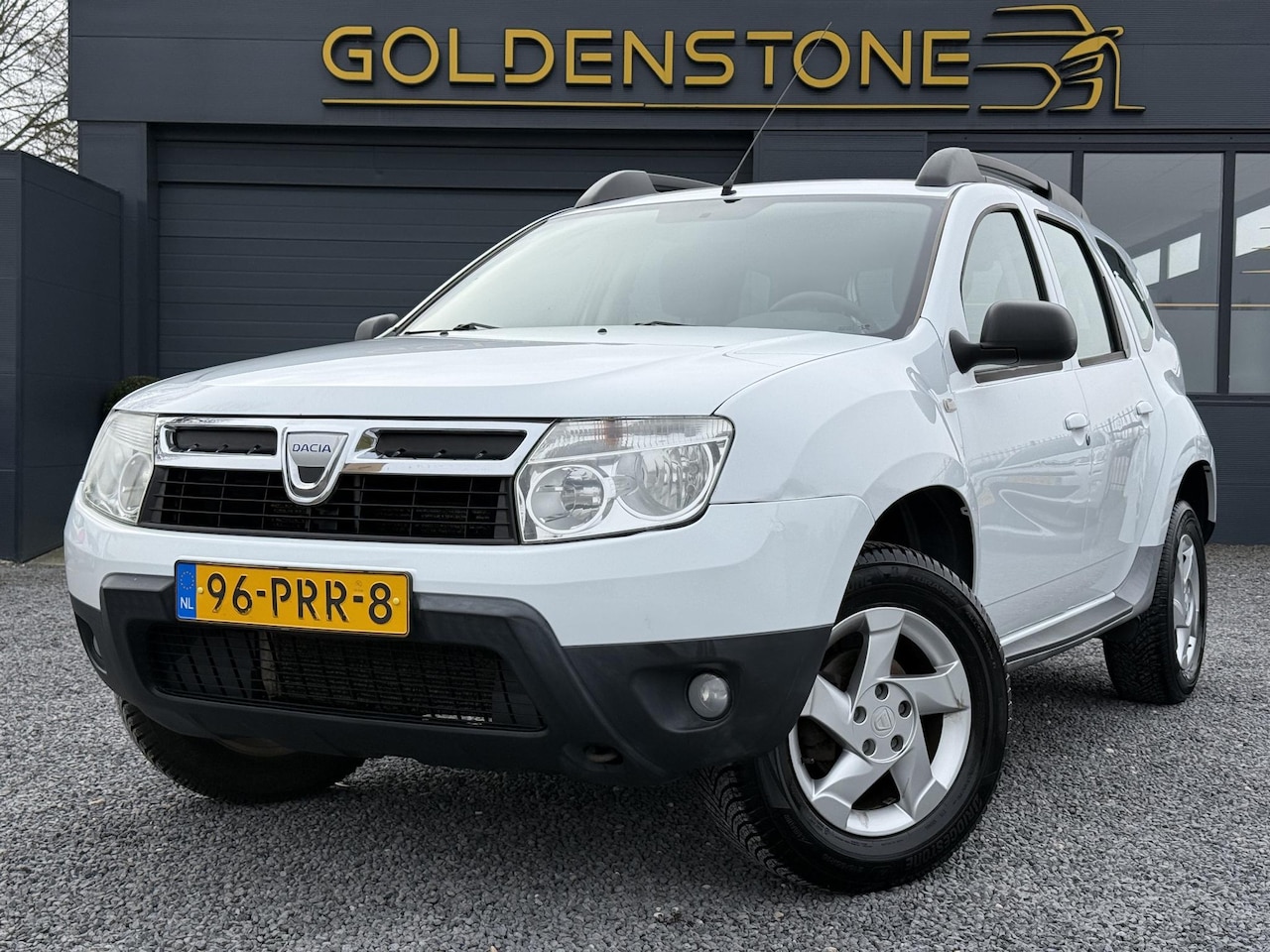 Dacia Duster - 1.6 Lauréate 2wd 2e Eigenaar,Airco,Bluetooth,Elek ramen voor,Trekhaak,N.A.P,Nieuwe Apk bij - AutoWereld.nl