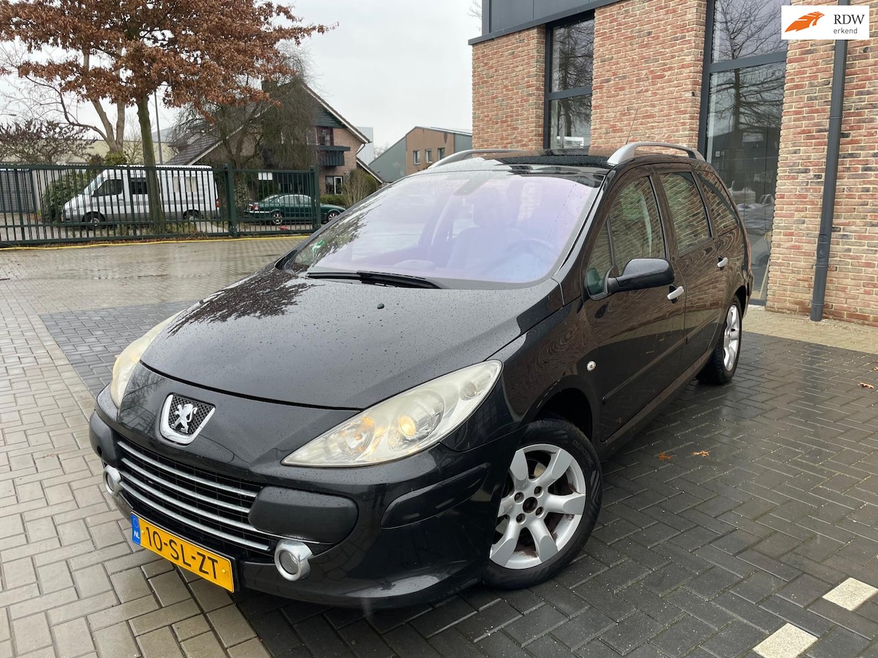 Peugeot 307 SW - 2.0-16V Pack 2.0-16V Pack - AutoWereld.nl