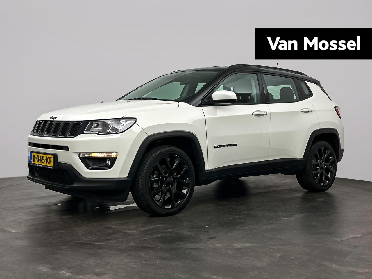 Jeep Compass - 1.3T Night Eagle Liberty Edition | Apple Carplay/ Android auto | Navigatie | Camera | Crui - AutoWereld.nl