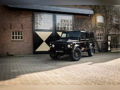 Land Rover Defender - 2.2Tdci Station Wagon Unieke uitvoering