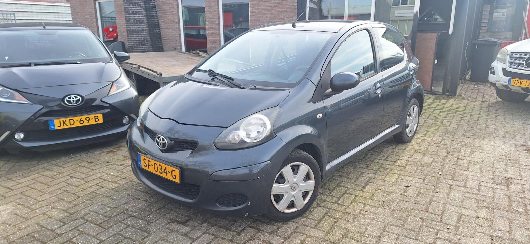 Toyota Aygo - 1.0-12V Access 1.0-12V Access - AutoWereld.nl