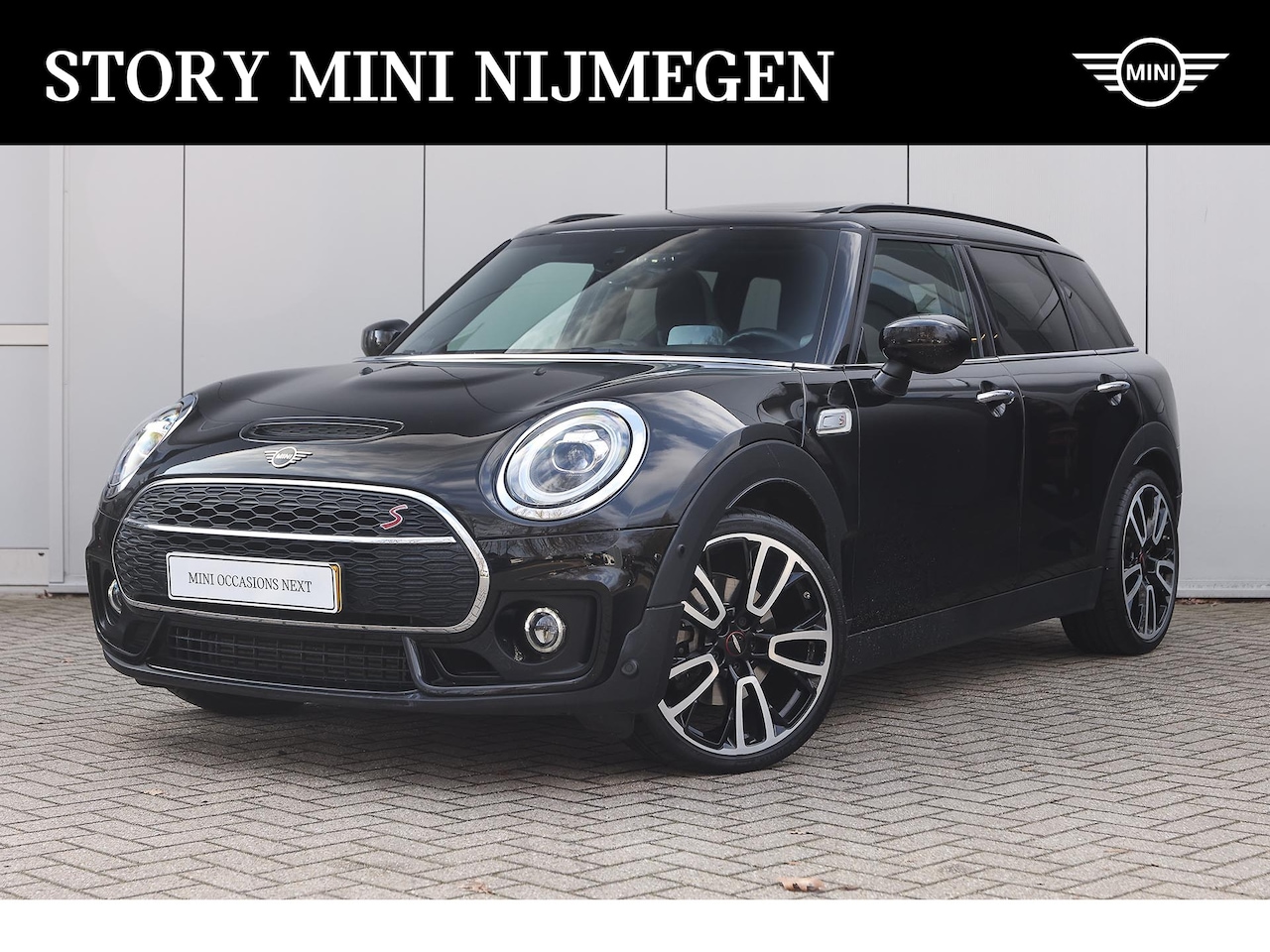 MINI Clubman - Cooper S JCW Automaat / Panoramadak / JCW Sportstoelen / Achteruitrijcamera / Head-Up / Co - AutoWereld.nl