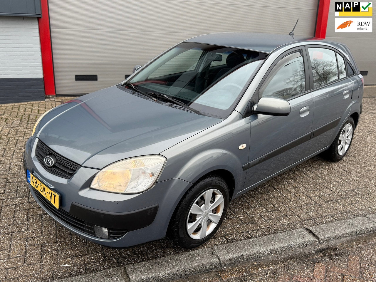 Kia Rio - 1.4 L | airco - AutoWereld.nl