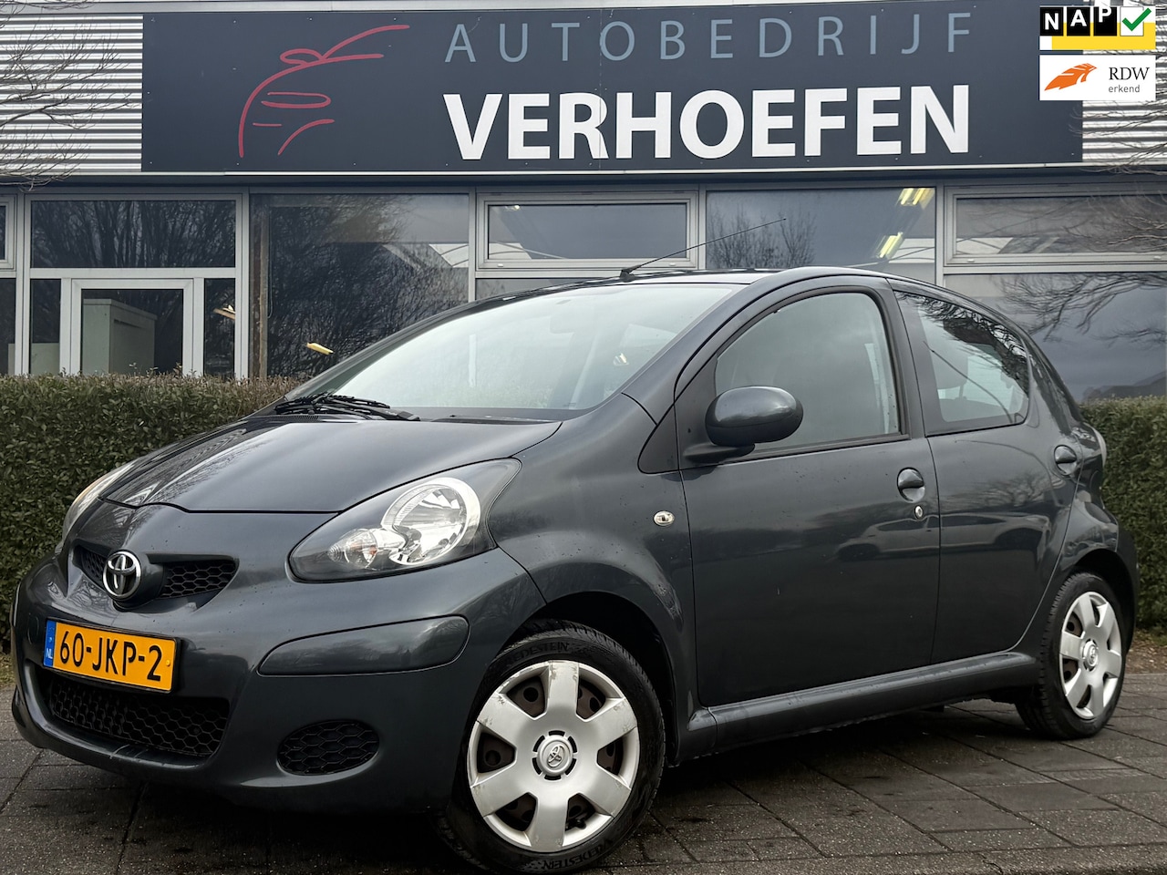 Toyota Aygo - 1.0-12V Comfort - 5 DEURS - AIRCO - APK TOT 03-2027 - 3 SLEUTELS - - AutoWereld.nl