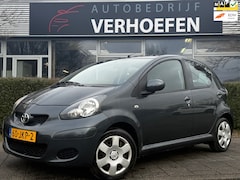 Toyota Aygo - 1.0-12V Comfort - 5 DEURS - AIRCO - APK TOT 03-2027 - 3 SLEUTELS