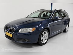 Volvo V70 - 2.0T Momentum LEER / NAVI