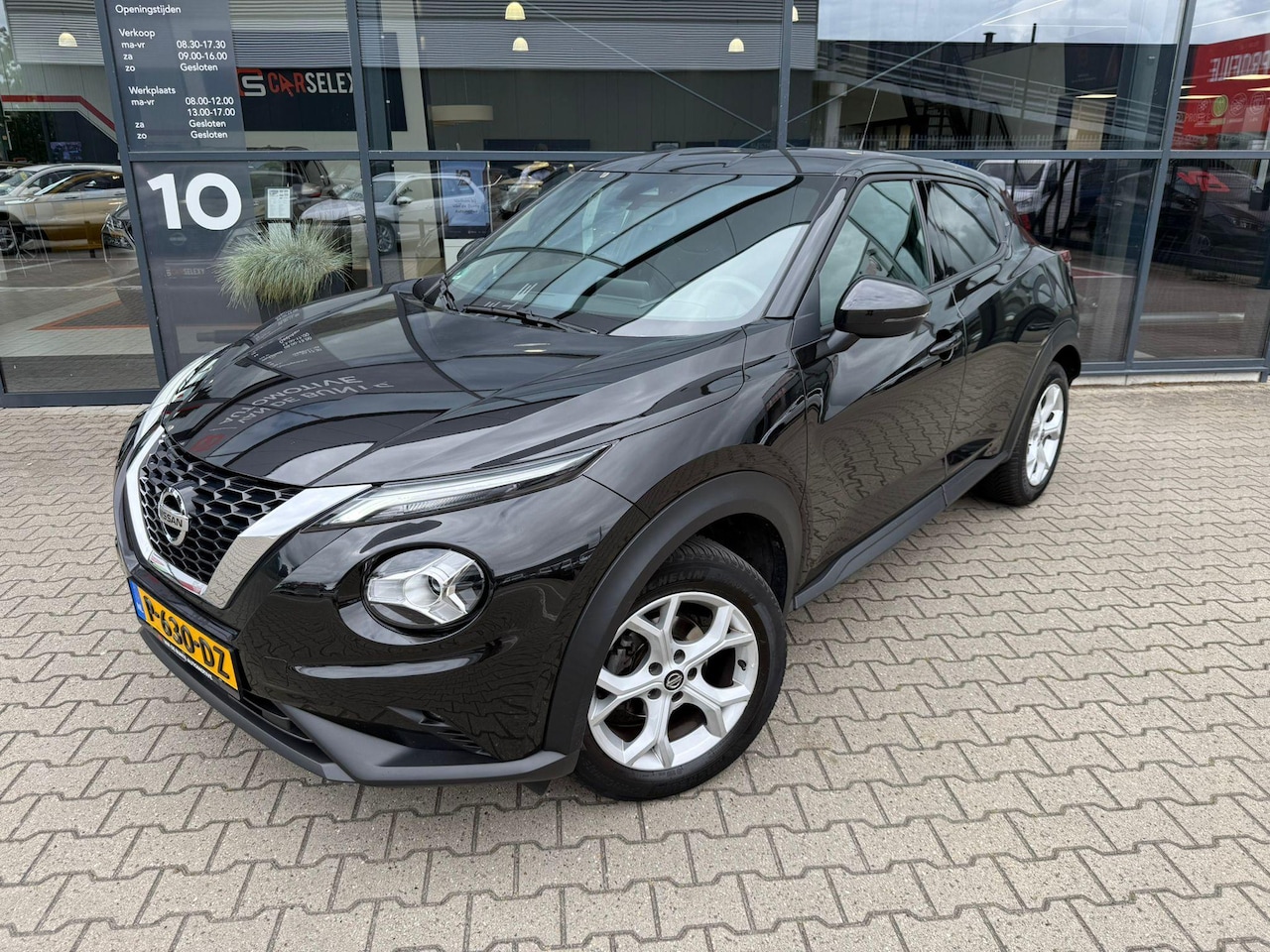 Nissan Juke - 1.0 DIG-T Automaat Business Ed.*Lederen Bekleding* - AutoWereld.nl