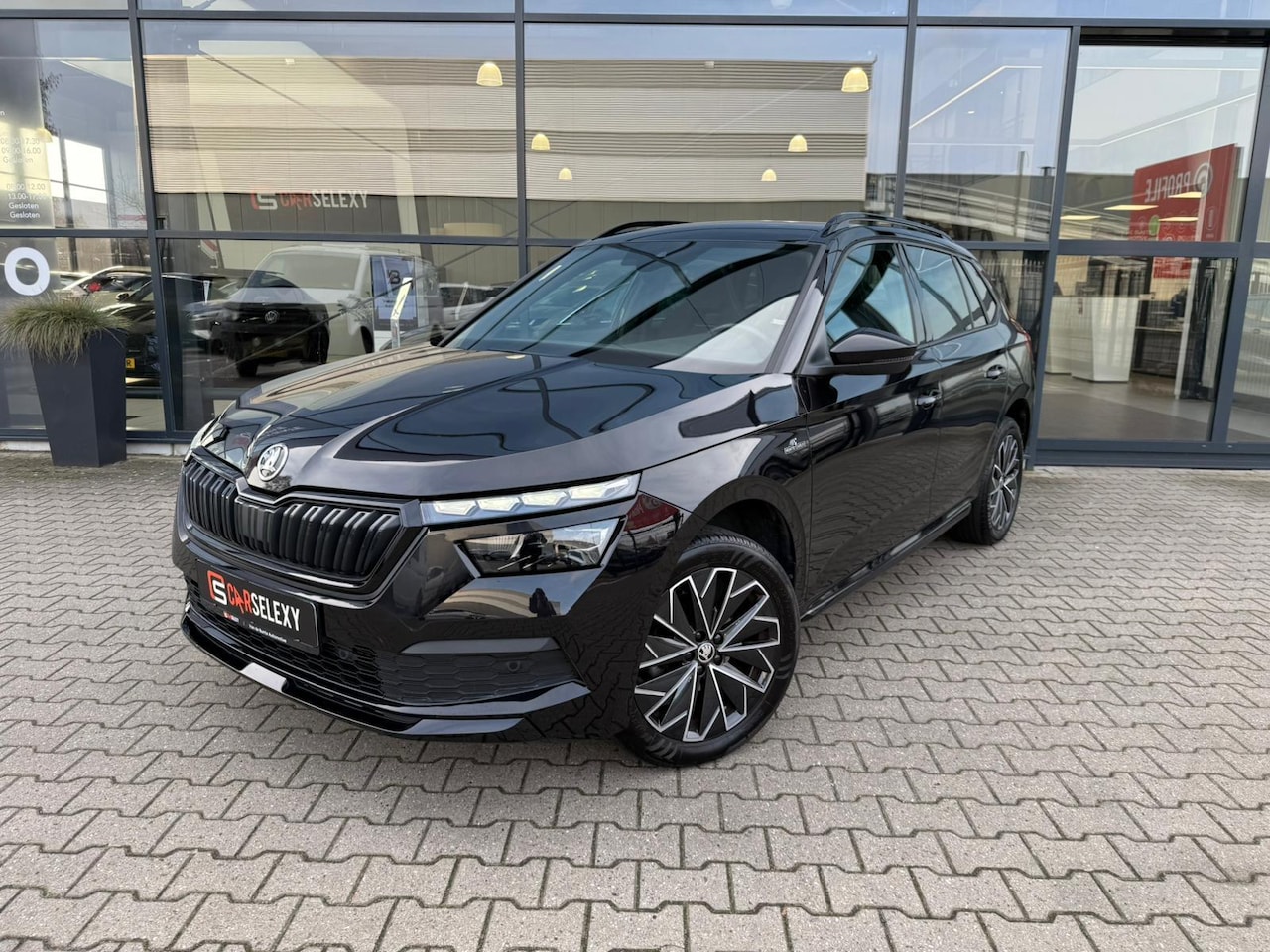 Skoda Kamiq - 1.0 TSI Automaat Monte Carlo *Panorama* - AutoWereld.nl