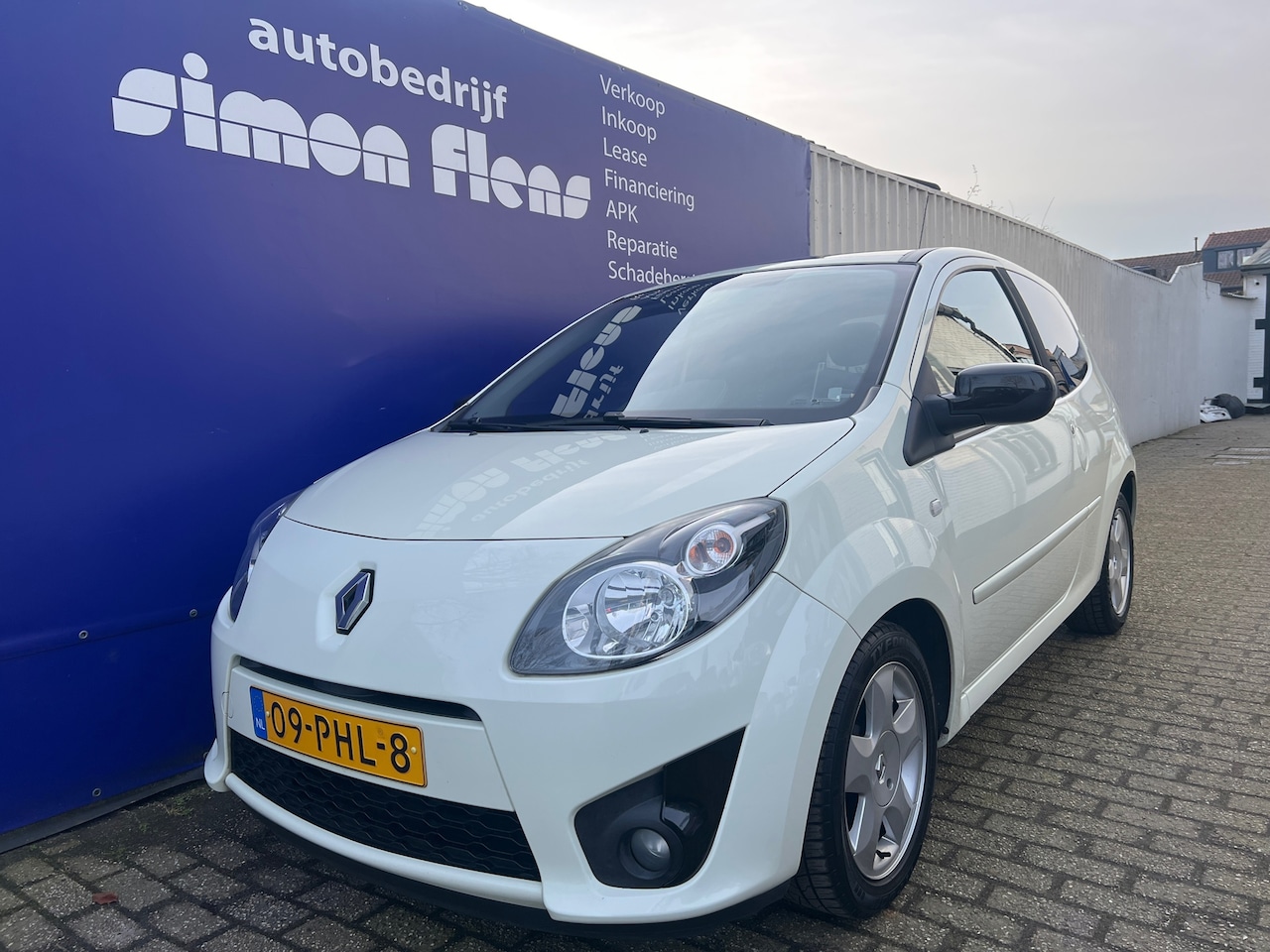 Renault Twingo - 1.2-16V Dynamique*Electrisch panorama dak* - AutoWereld.nl