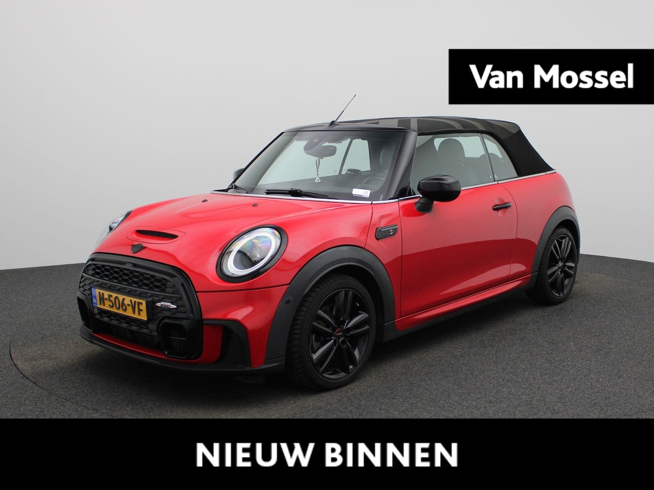 MINI Cabrio - 2.0 Cooper S John Cooper Works | Automaat | Navigatie | Apple Carplay / Android Auto | Led - AutoWereld.nl