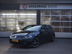 Volkswagen Golf - 1.0 TSI Highline Business R