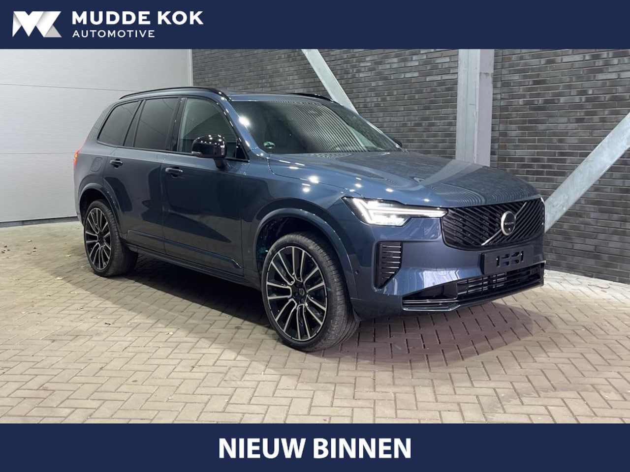 Volvo XC90 - T8 Plug-in hybrid Ultra Dark | Luchtvering | Bowers&Wilkins | Trekhaak | Massage+Ventilati - AutoWereld.nl