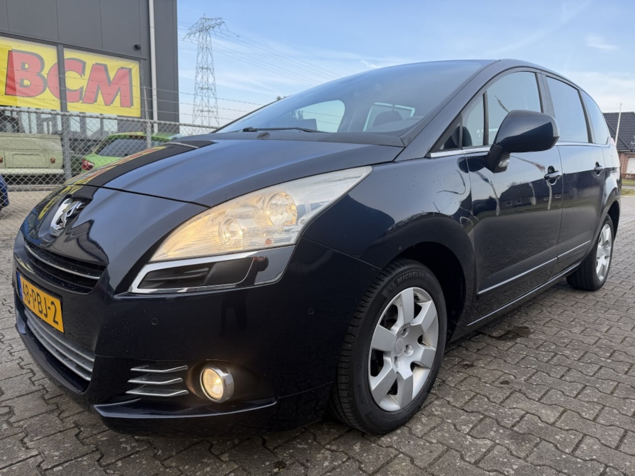 Peugeot 5008 - 1.6 VTi Persoons Airco Navigatie Apk: 3-2027 - AutoWereld.nl