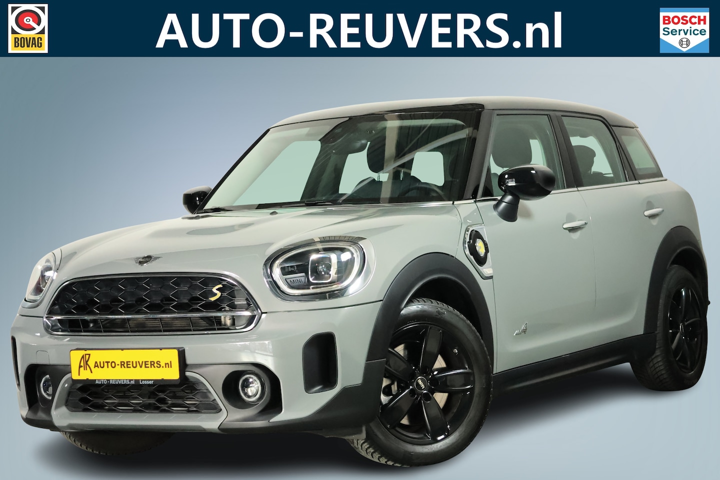 MINI Countryman - Mini 1.5 Cooper S E ALL4 Classic / LED / Navi / CarPlay / Camera - AutoWereld.nl