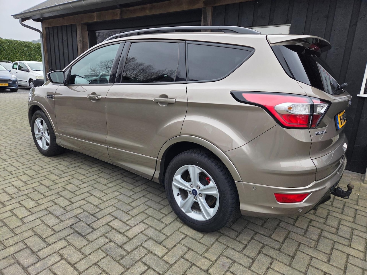 Ford Kuga - 1.5 EcoBoost ST-Line 1.5 EcoBoost ST-Line