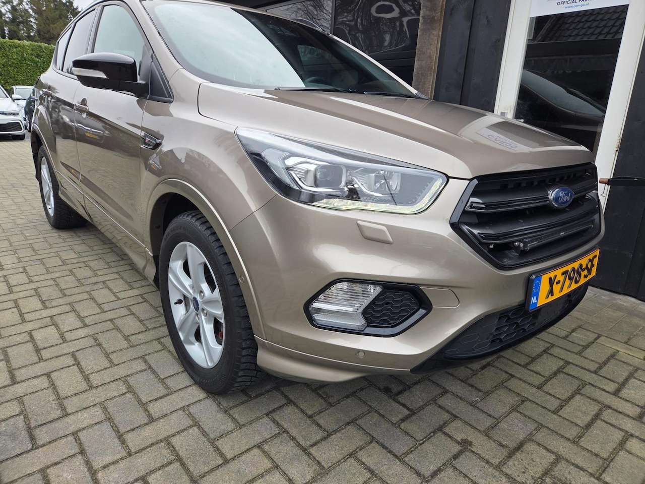 Ford Kuga - 1.5 EcoBoost ST-Line 1.5 EcoBoost ST-Line