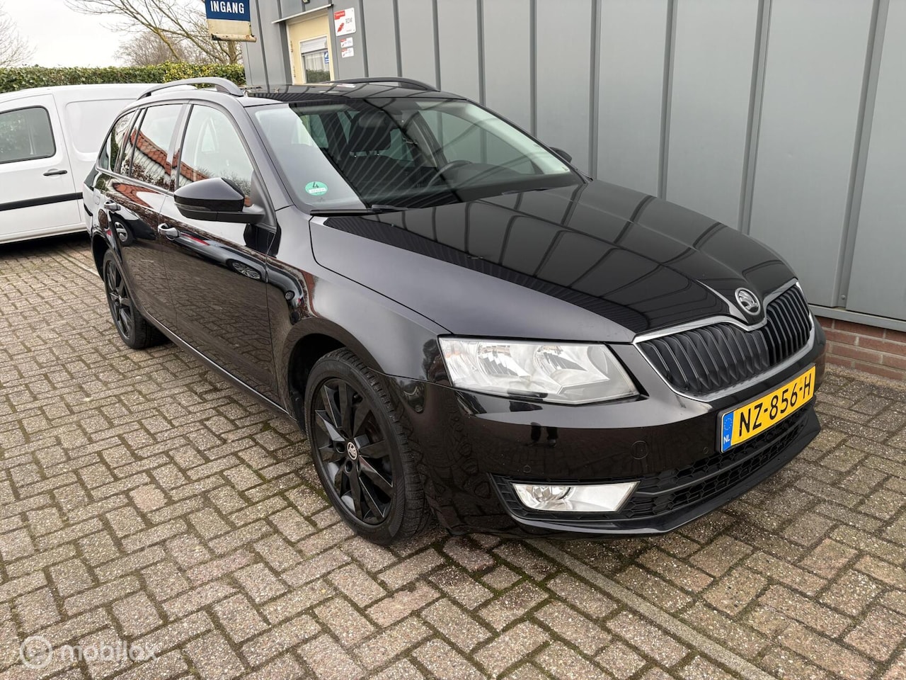 Skoda Octavia Combi - 1.6 TDI Greentech Style 1.6 TDI Greentech Style - AutoWereld.nl