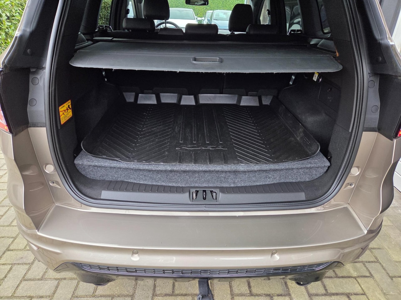 Ford Kuga - 1.5 EcoBoost ST-Line 1.5 EcoBoost ST-Line