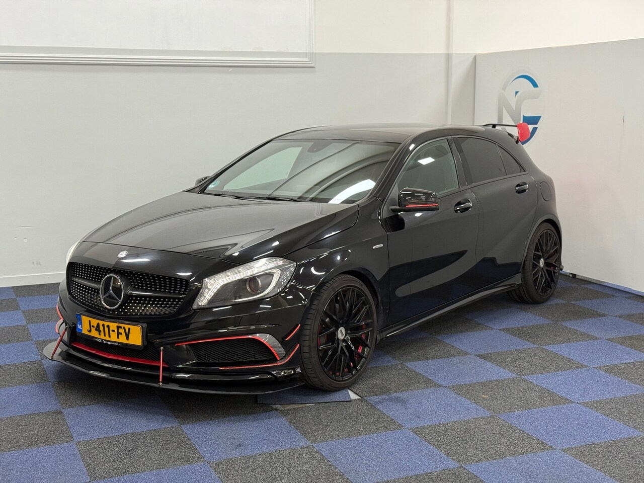 Mercedes-Benz A-klasse - 250 Sport Ambition / AMG / AUTOMAAT / CARPLAY-NAVI - AutoWereld.nl