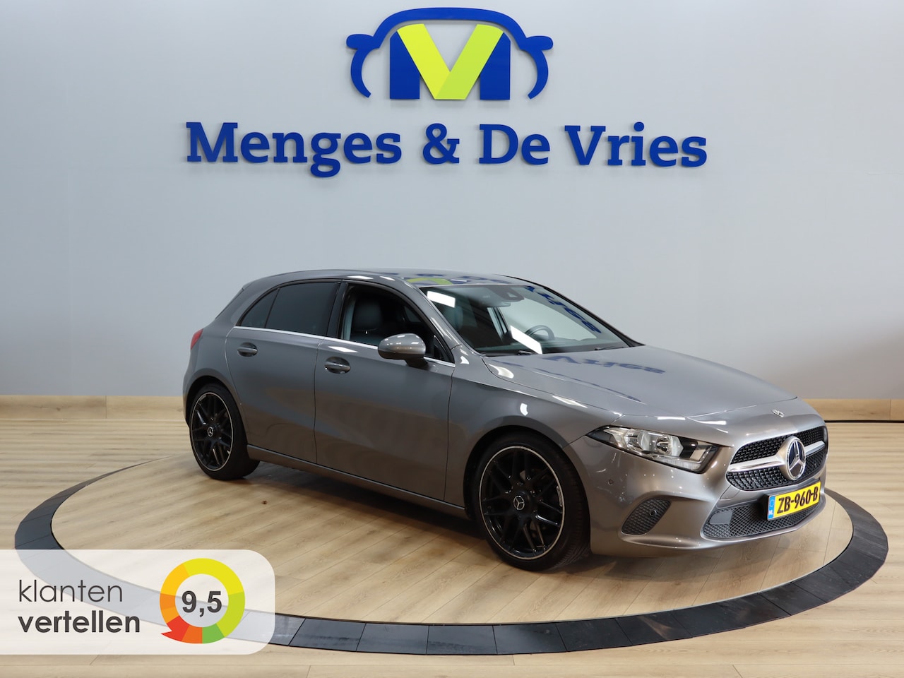 Mercedes-Benz A-klasse - 160 Advantage Widescreen | Airco | Camera | Cruise Control | Sfeer | 19 Inch AMG | Isofix - AutoWereld.nl