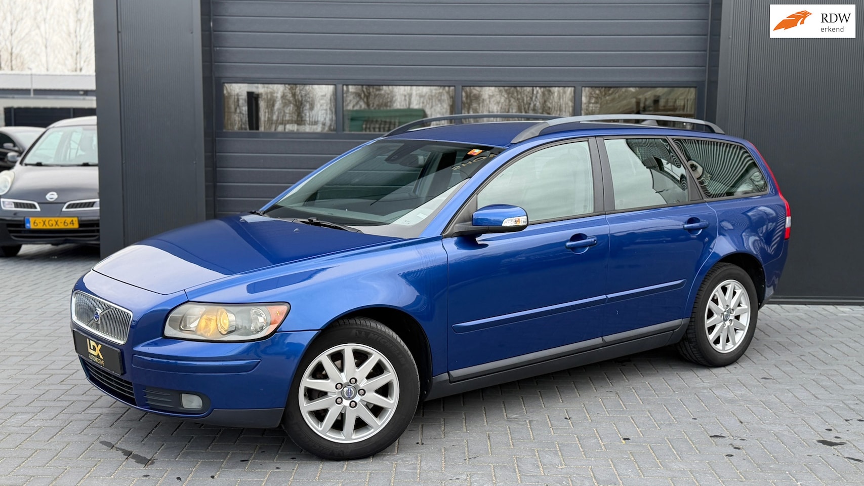 Volvo V50 - 1.8 Summum Airco|Leder|Trekhaak - AutoWereld.nl