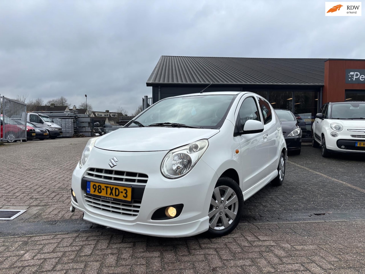 Suzuki Alto - 1.0 Exclusive / Airco / L.m Velgen / Toerenteller - AutoWereld.nl