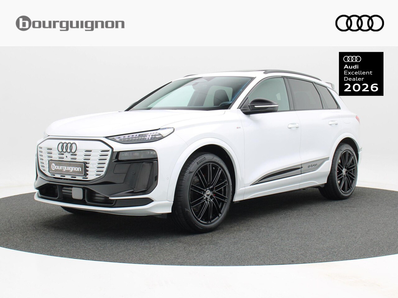 Audi Q6 e-tron - S edition 100 kWh | 388 PK | Carbon spoiler | 21 inch | Privacyglas | Luchtvering | Matrix - AutoWereld.nl