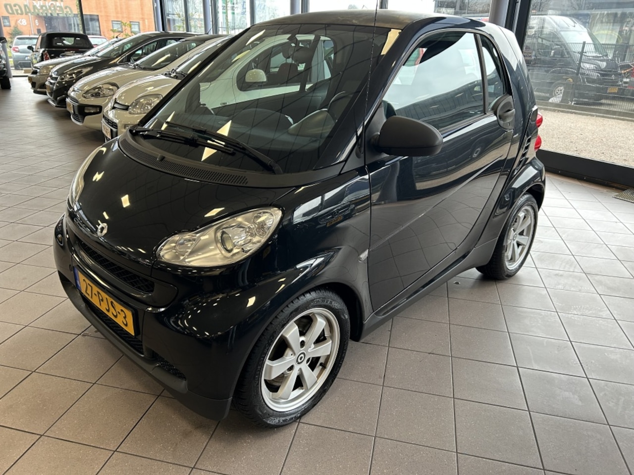 Smart Fortwo coupé - 1.0 mhd Pure AIRCO NW APK BJ 2011 !!! - AutoWereld.nl