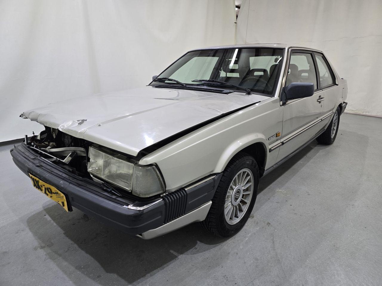 Volvo 780 - 2.8 Coupe 108Kw AUT LEDER NAP - AutoWereld.nl
