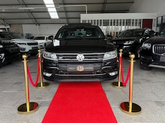Volkswagen Tiguan - 2.0 TDI DSG 3X ORGINAL R-LINE PANO CAMERA 2017