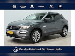 Volkswagen T-Roc - 1.0 TSI 110pk Style Navigatie Camera Stoelverw. Acc Android/Carplay 113