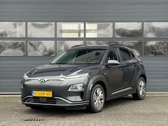 Hyundai Kona Electric - EV PREMIUM 64 KWH I LEDEREN BEKLEDING I 3-FASE I 100% SOH I STOELVERWARMING I APPLE CARPLA