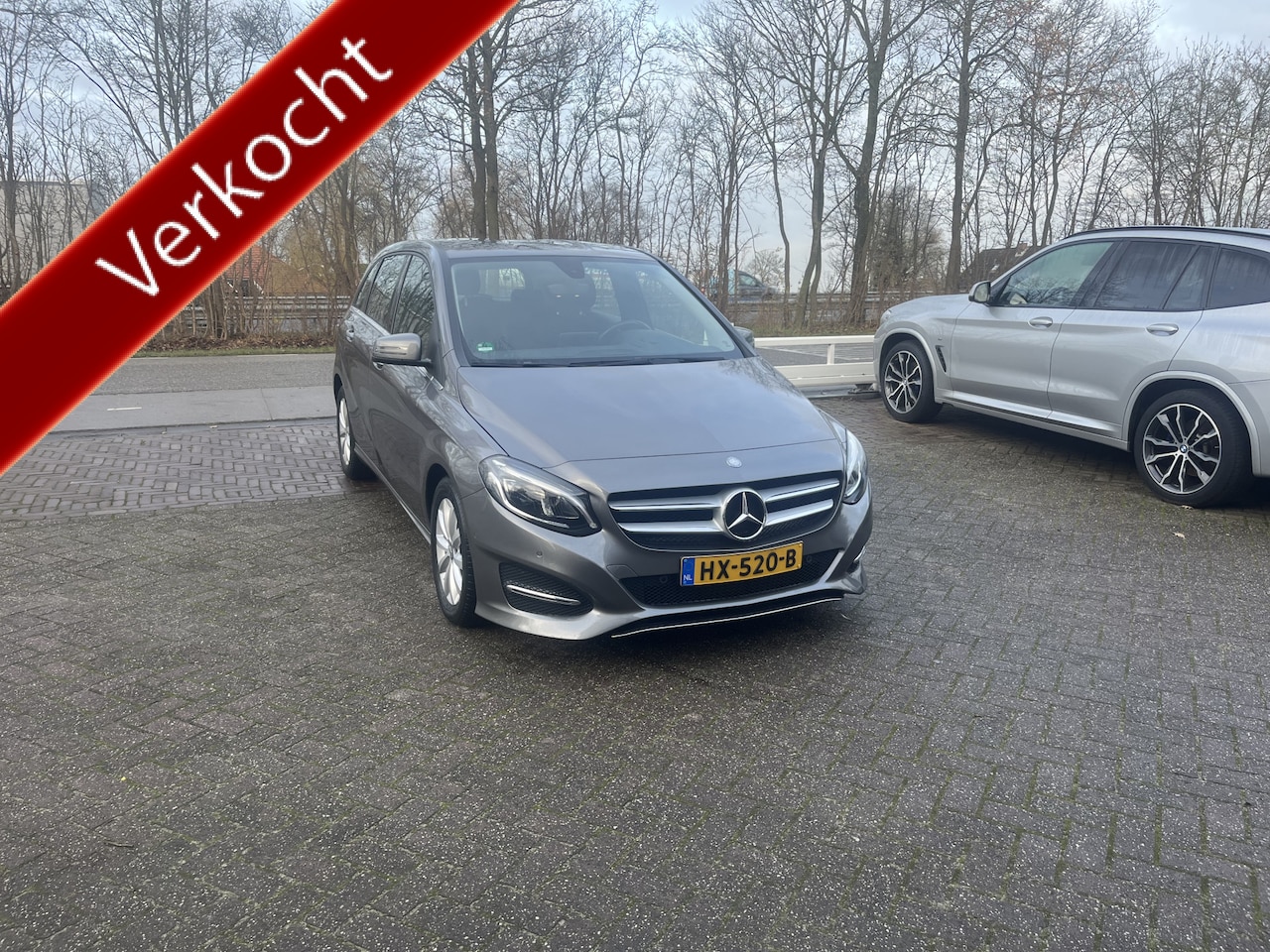 Mercedes-Benz B-klasse - 180 Ambition AUTOMAAT TREKHAAK CRUISE NAVI - AutoWereld.nl