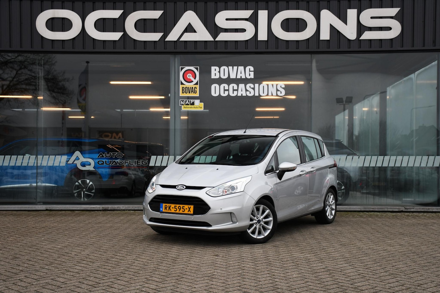Ford B-Max - 1.0 EcoBoost Titanium 33000 NAP/ NAVIGATIE/ LED - AutoWereld.nl