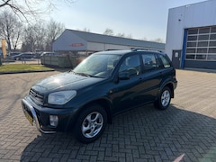 Toyota RAV4 - 2.0-16V VVT-i Luna 4x4