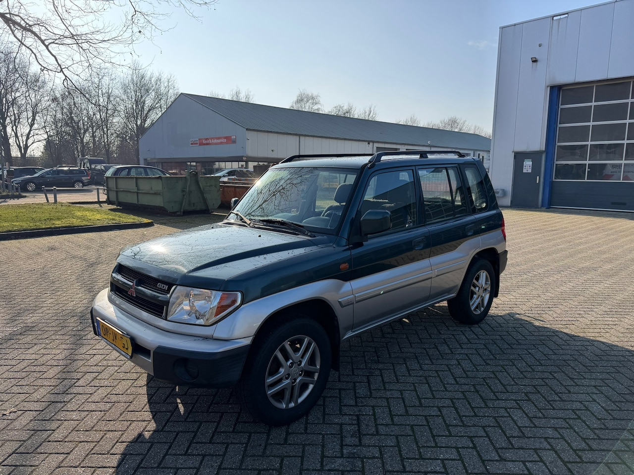 Mitsubishi Pajero Pinin - 2.0 GDI GLS Long Body 4x4 airco - AutoWereld.nl