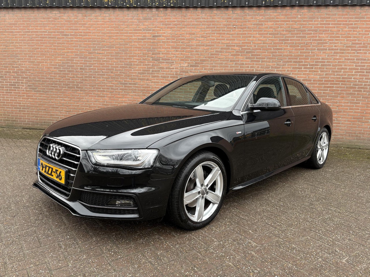 Audi A4 Limousine - 1.8 TFSIe Limited S Line - AutoWereld.nl