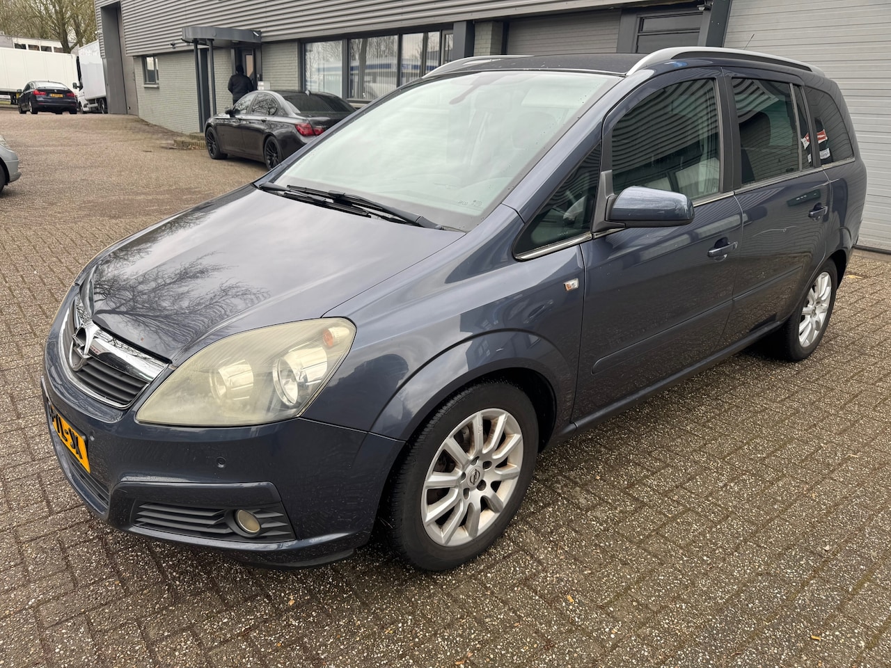Opel Zafira - 1.8 Executive 1.8 Executive - AutoWereld.nl