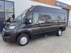 Peugeot Boxer - 335 2.2 BlueHDi 165pk L2H2 Premium / vaste prijs rijklaar € 16.950 ex btw / lease vanaf €