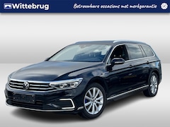 Volkswagen Passat Variant - 1.4 TSI DSG PHEV GTE Business / Panorama dak / Led matrix / Geheugen stoel / Head up Displ