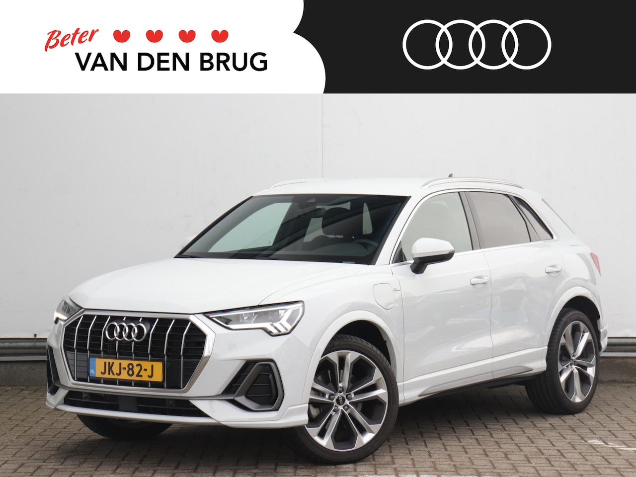 Audi Q3 - 45 TFSI e S edition | 360° camera | Adaptive cruise control | Elektrische stoelen + klep | - AutoWereld.nl
