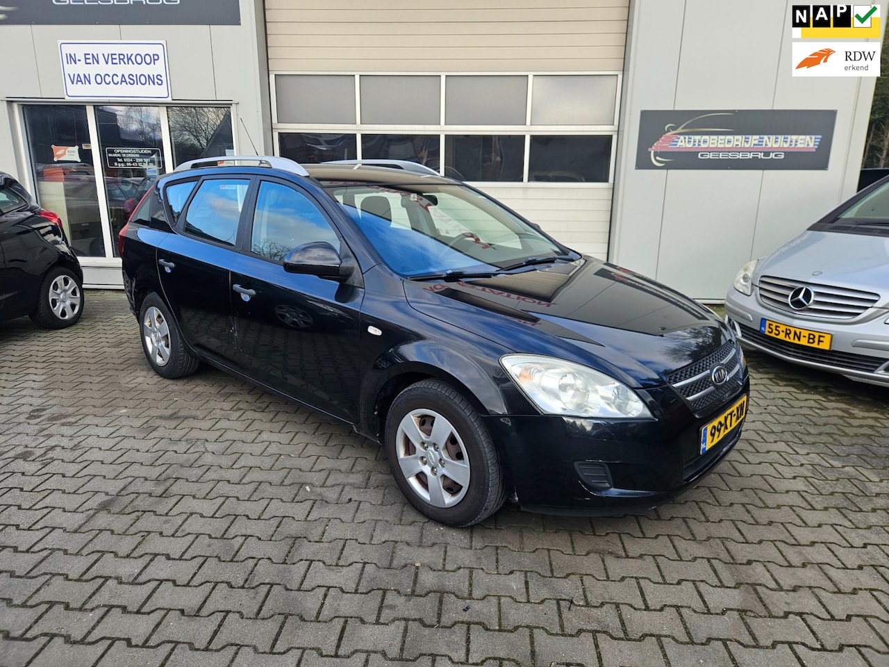 Kia Cee'd Sporty Wagon - 1.6 X-tra 1.6 X-tra - AutoWereld.nl