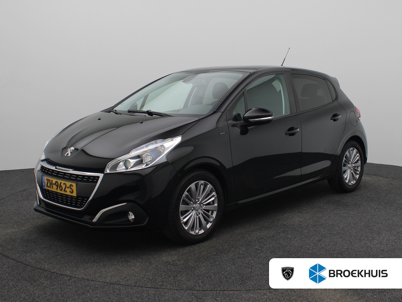 Peugeot 208 - 1.2 PureTech Signature | Airco | Armsteun voor | Bestuurdersairbag - AutoWereld.nl